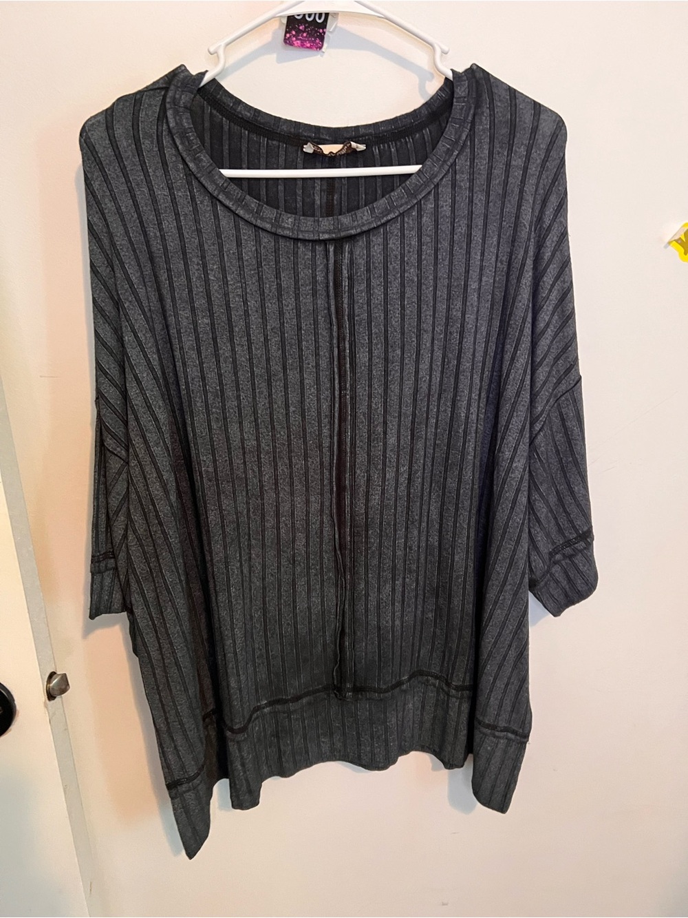 Zenana Outfitters Black and Gray Ribbed Drop-Shoulder Top